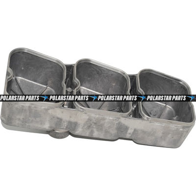 Couverture 6738-11-8111 KOMATSU PC200-6 PC200-7 de chambre de valve du moteur diesel S6D102