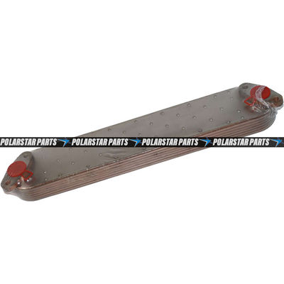 Pièces de moteur diesel de l'élément 6d22 Me054110 7p de Mitsubishi Oil Cooler d'excavatrice